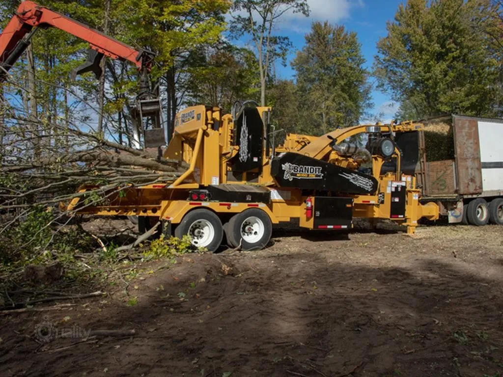 2025 Bandit 3090 | Whole Tree Chipper | Towable | Track