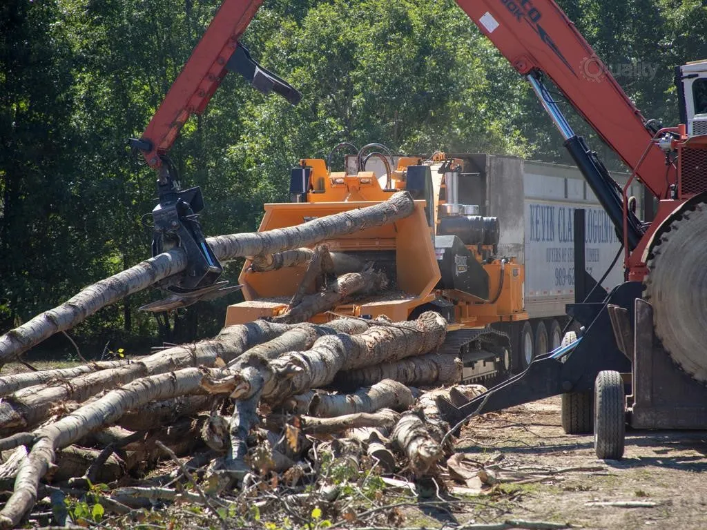 2025 Bandit 3590 | Whole Tree Chipper | Towable / Track