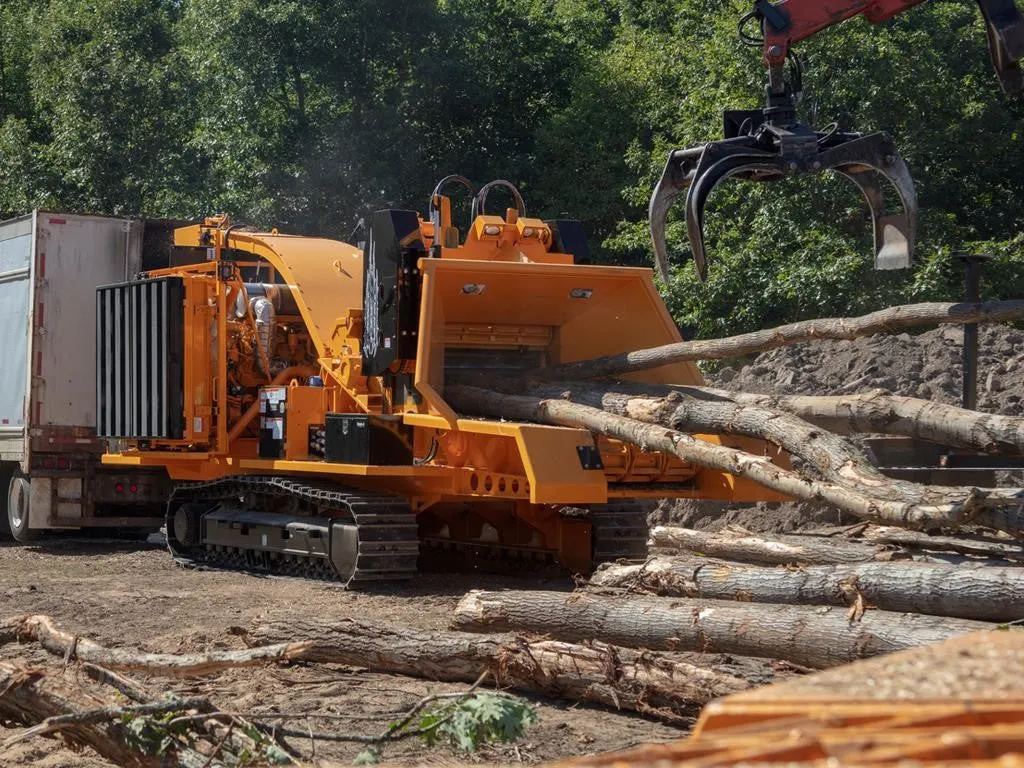 2025 Bandit 3590 | Whole Tree Chipper | Towable / Track