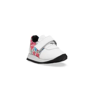 Babies White Casual Booties KD7732