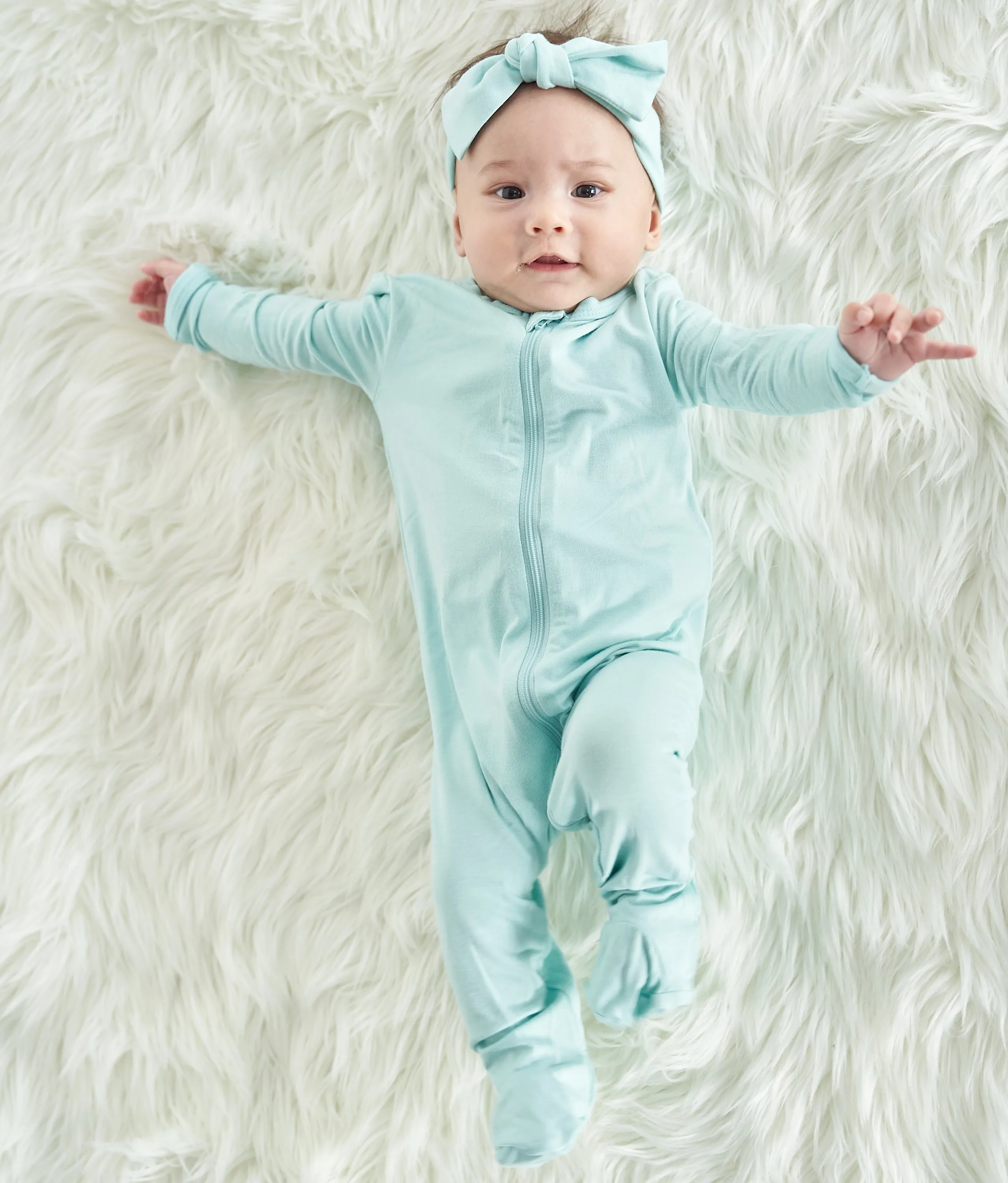 Bamboo Footies with Two Way Zipper (Cotton Candy)