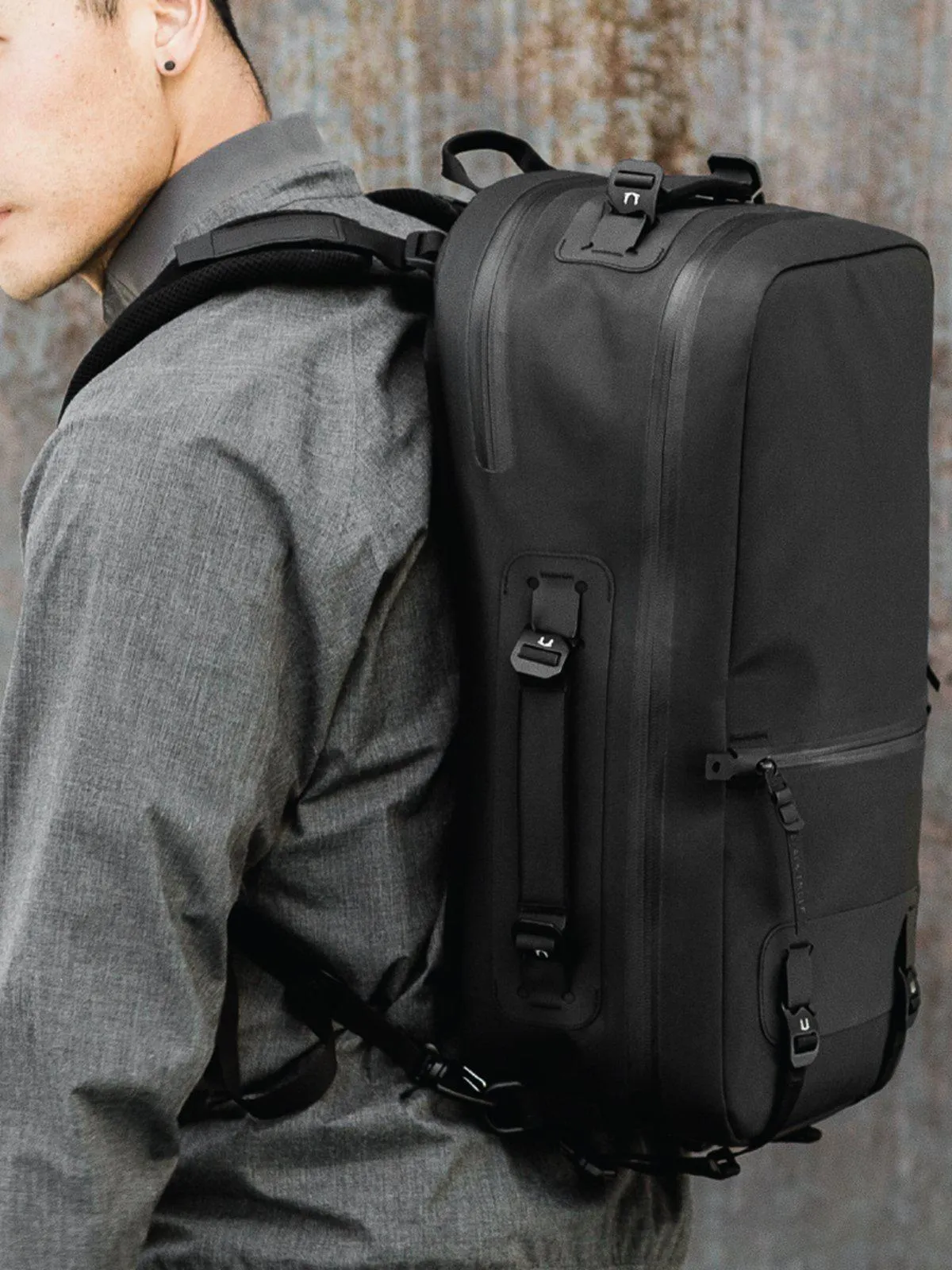 Black Ember Citadel R2 Minimal Backpack Jet Black