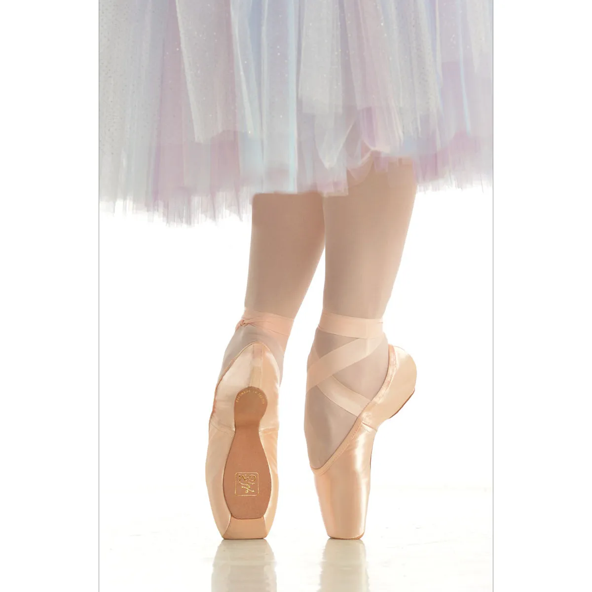 Gaynor Minden Europa Sculpted Fit Pointe Shoes - Hard Shank