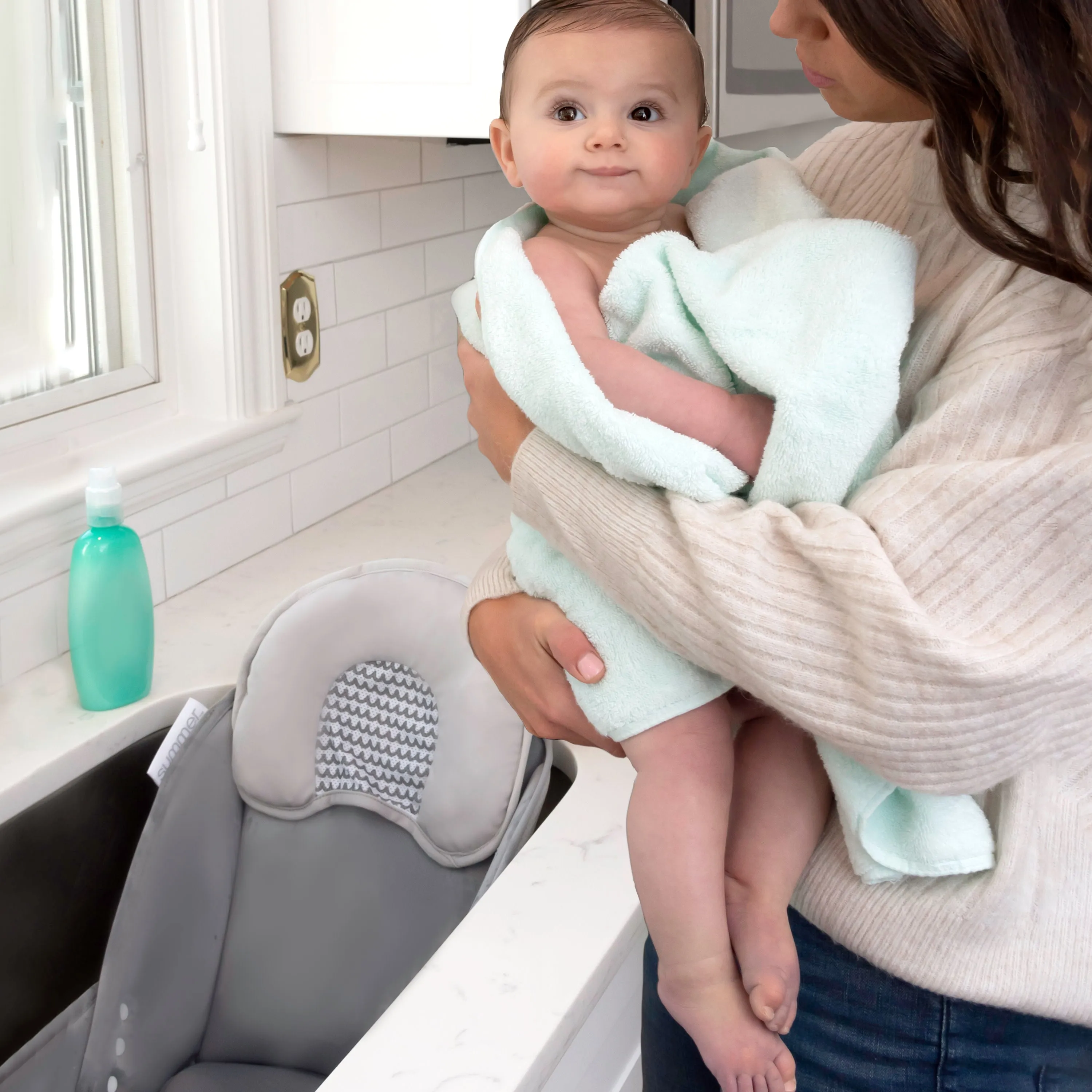 Snug Support In-Sink Bather