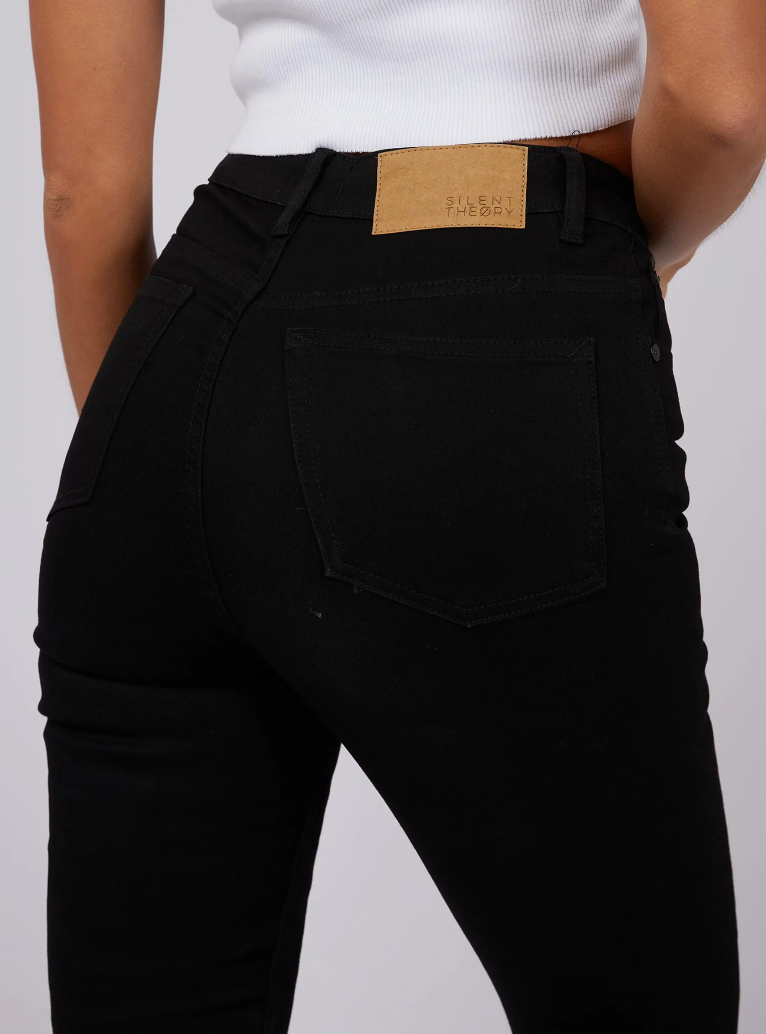 VICE HIGH SKINNY JEAN - Jet Black