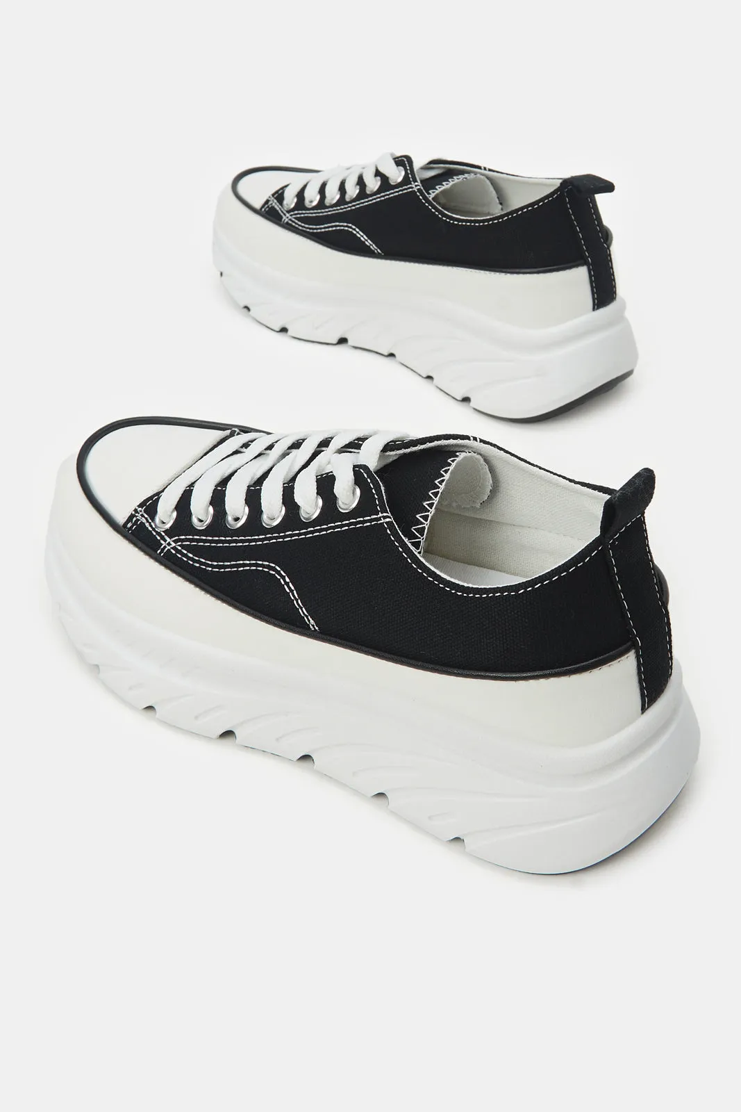 Women Black Canvas Sneaker