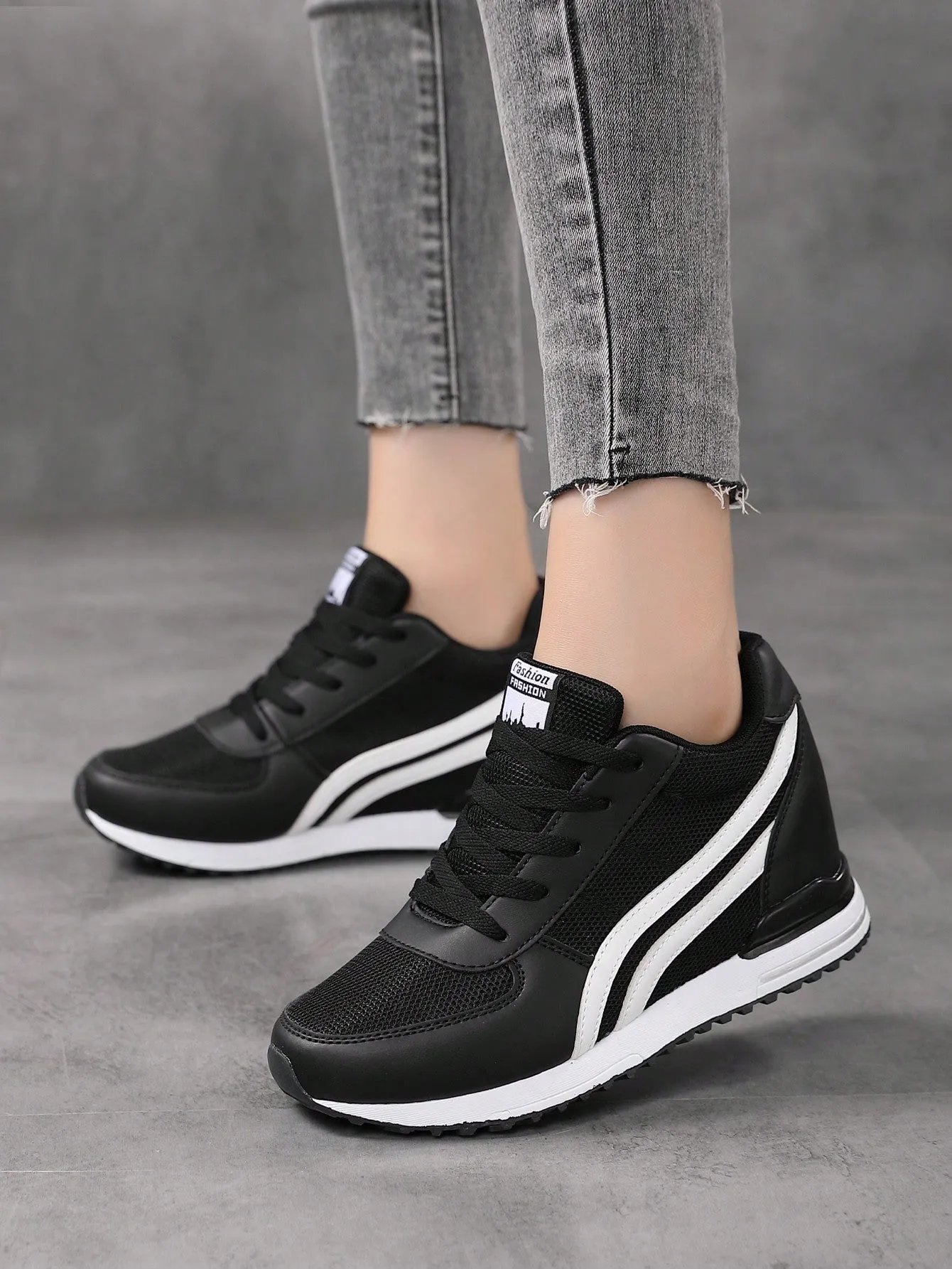 Women Two Tone Lace-up Front Wedge Sneakers, Sporty Outdoor Wedge Sneakers