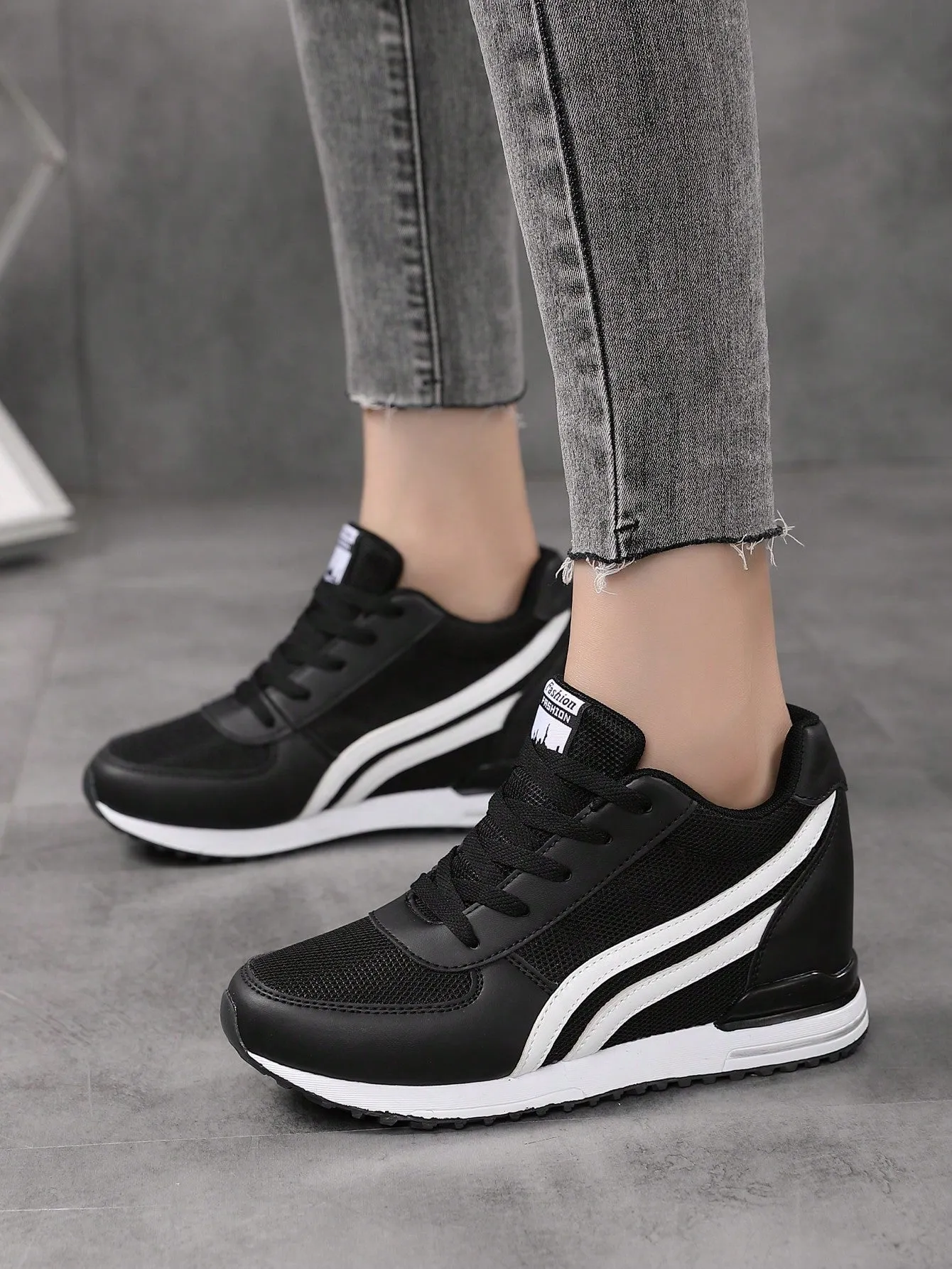 Women Two Tone Lace-up Front Wedge Sneakers, Sporty Outdoor Wedge Sneakers